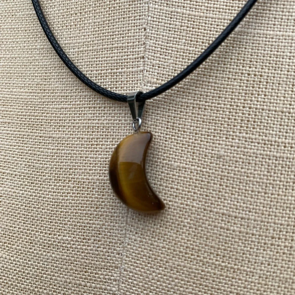 Handmade Genuine Tiger Eye Stone Mini Moon Amulet Necklace - Picture 12 of 12